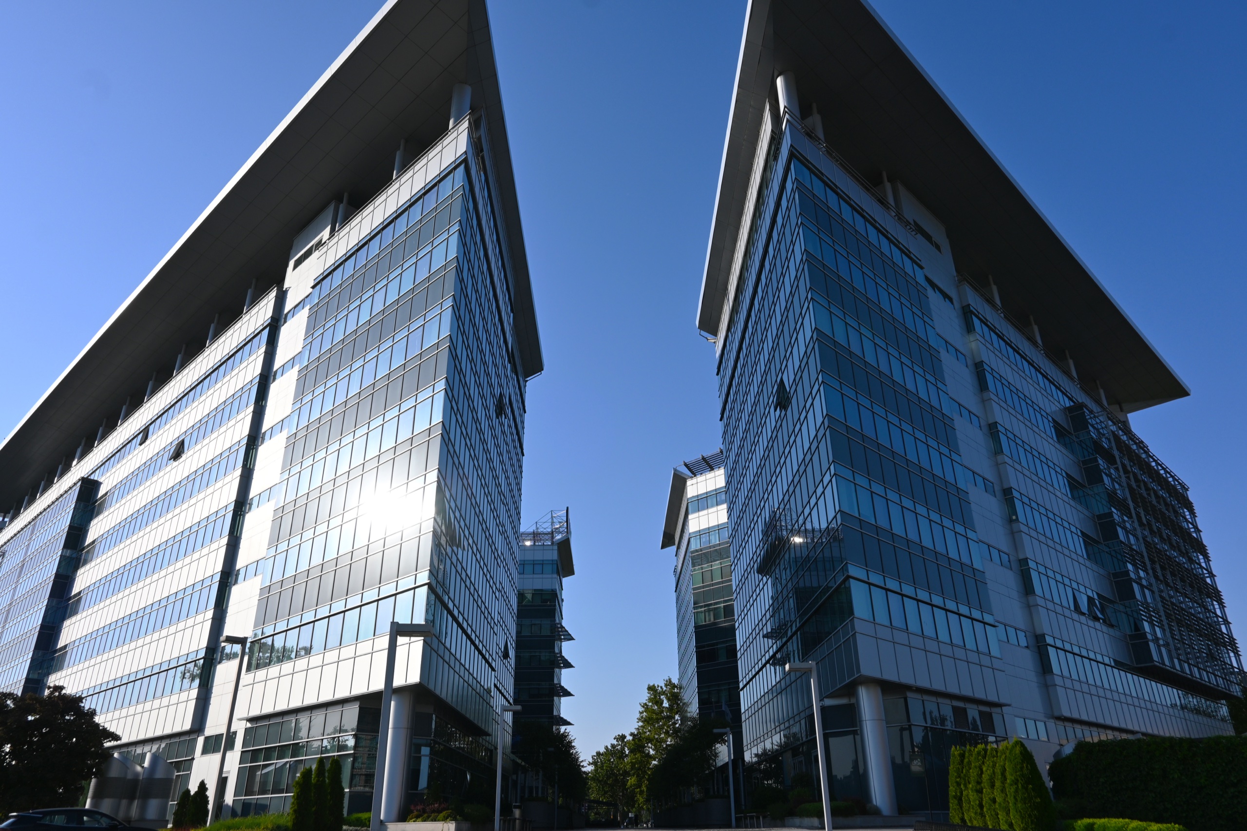 Blue Centar — dve poslovne zgrade sa staklenim fasadama